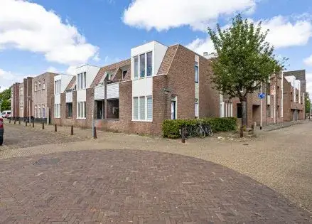 Studio te koop: Keetwaltje 42, Welgelegen Leeuwarden