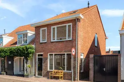 Twee-onder-één-kap te koop: Keizerstraat 13, Binnenstad Noord Harderwijk
