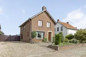 Twee-onder-één-kap te koop: Kempweg 5, Brachterbeek Maasbracht