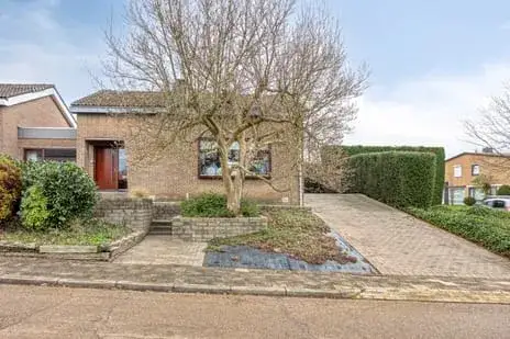 Corner house for sale: Kennedystraat 7, Ulestraten Ulestraten