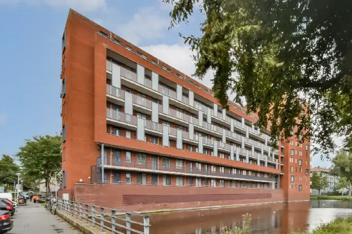 Appartement te koop: Kerdijkhof 100, Dudokbuurt Amsterdam