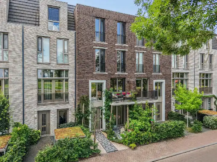 Tussenwoning te koop: Kerkdrielkade 41, Laakse Tuinen Amersfoort