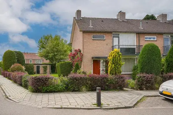 Hoekwoning te koop: Kerkeland 46, Langbroek Langbroek