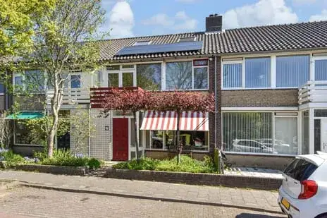 Terraced house for sale: Kerklaan 27, Vliettuinen Wateringen