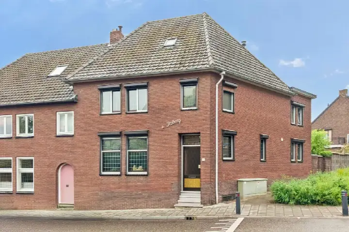 Corner house for sale: Kerkpad 9, Swalmen-Centrum Swalmen