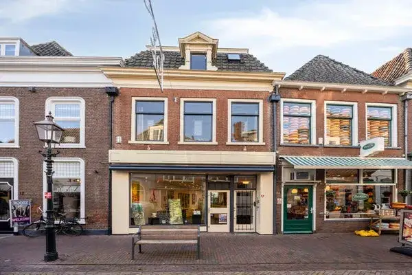 Apartment for sale: Kerkstraat 10, De oude Stad binnen de gracht Doesburg