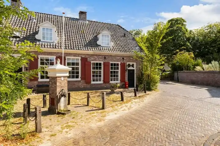 Semi-detached for sale: Kerkstraat 11, Soest Midden Soest
