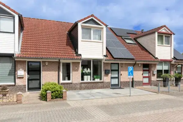 Terraced house for sale: Kerkstraat 14, Spijk Spijk
