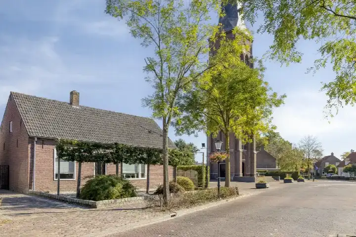 Vrijstaande woning te koop: Kerkstraat 15, Oostelbeers Oost West En Middelbeers