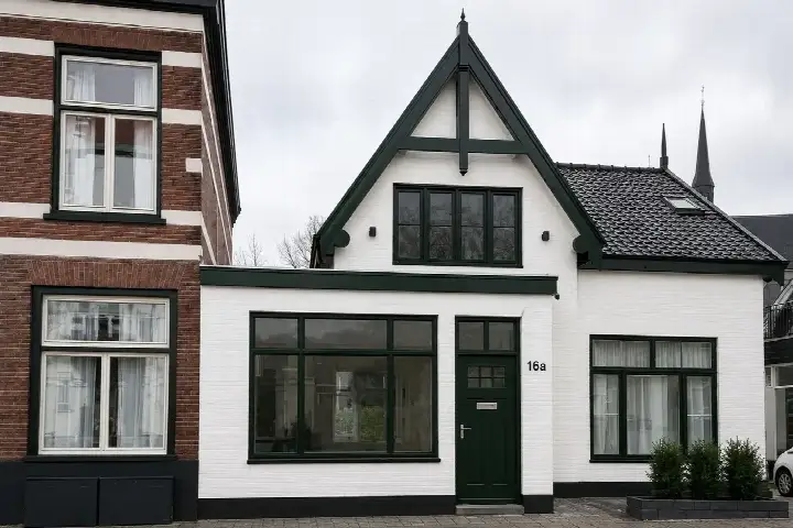Tussenwoning te koop: Kerkstraat 16A, Brinklaan Bussum