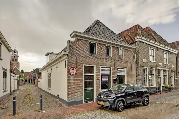 Vrijstaande woning te koop: Kerkstraat 24, Vollenhove Vollenhove