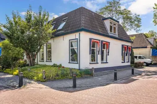Detached house for sale: Kerkstraat 28, Wolvega-Stuyvesantbuurt Wolvega
