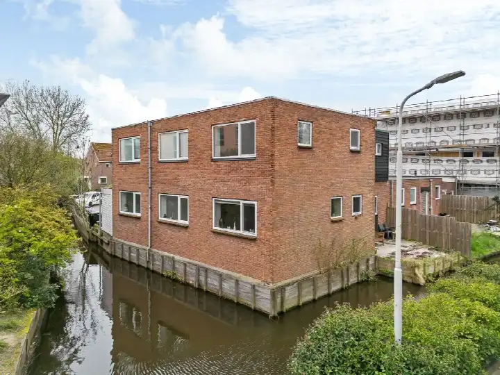 Apartment for sale: Kerkstraat 2F, Wormerveer Noord Wormerveer