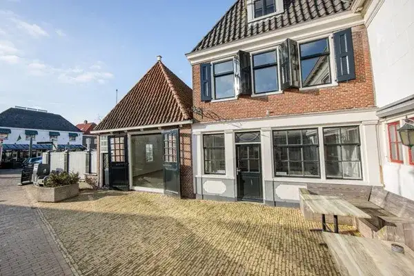 Appartement te koop: Kerkstraat 9, Makkum Makkum