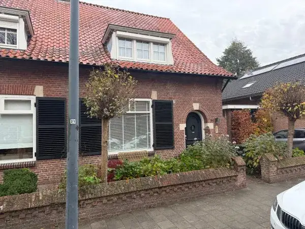 Twee-onder-één-kap te huur: Kerkstraat 91, Besoyen Waalwijk