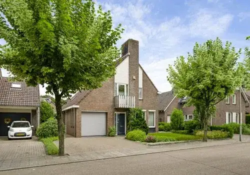 Vrijstaande woning te koop: Kerkveldstraat 16, Kern Baexem Baexem