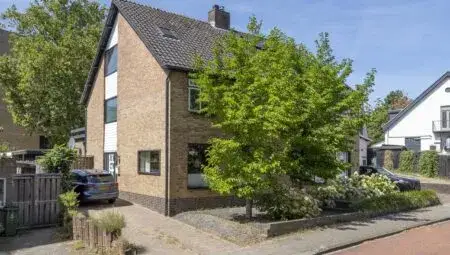 Semi-detached for sale: Kerkweg 3A, Aan de Beek Heelsum