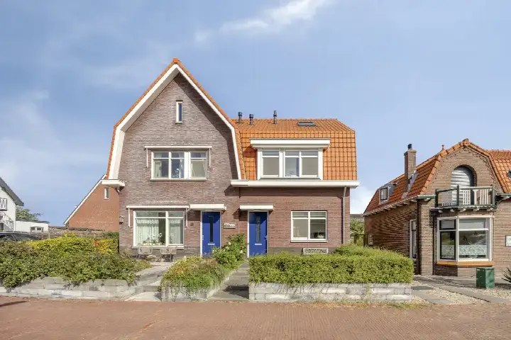 Semi-detached for sale: Kerkweg 47E, Ouderkerk aan den IJssel Ouderkerk Aan Den Ijssel