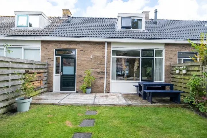 Tussenwoning te koop: Kerspellaan 3, Luchiesland Noord Assen