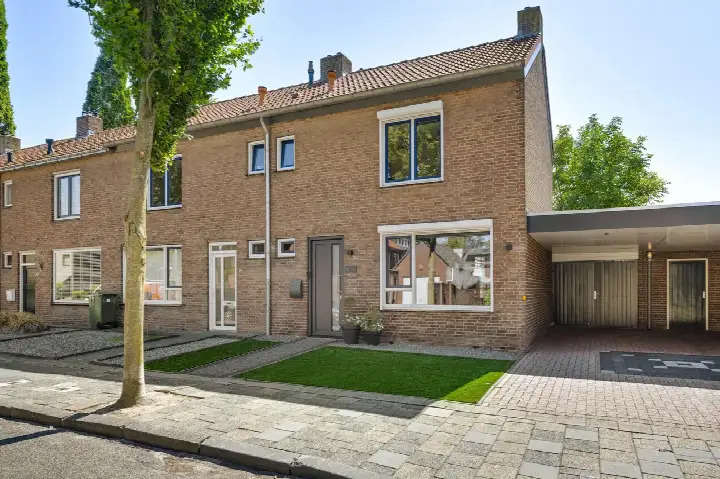Hoekwoning te koop: Kesselstraat 18, Groenewoud-Zuid Weert
