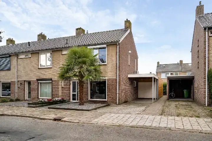 Hoekwoning te koop: Kesselstraat 46, Groenewoud-Zuid Weert