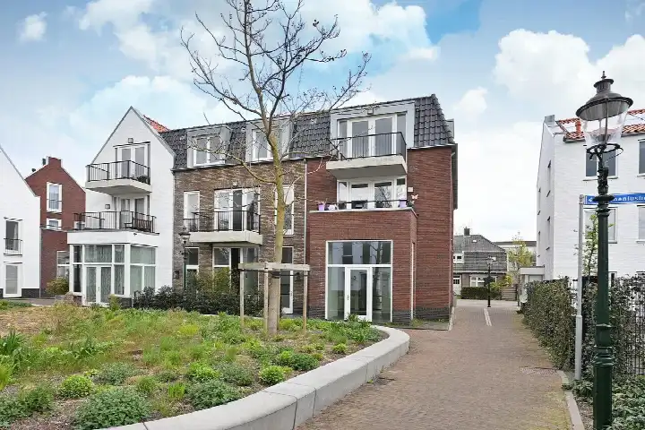 Woning te huur: Keucheniusstraat, De Zuid Huizen