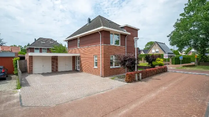 Vrijstaande woning te koop: Kieftsbeeklaan 25, Kollenveld Almelo