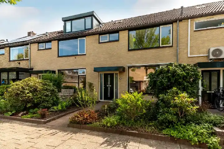 Tussenwoning te koop: Kievitstraat 119, Ermelo - West Ermelo