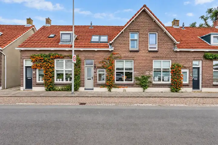 Terraced house for sale: Kievitsweg 63, Slikkerveer Ridderkerk