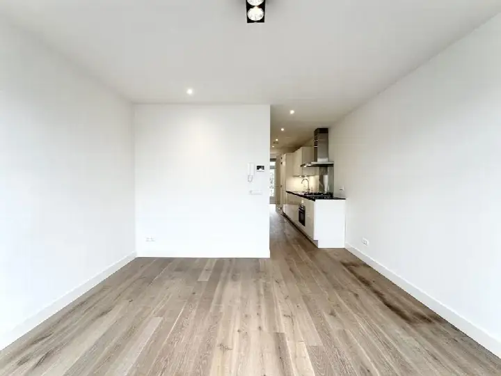Studio te huur: Kinkerstraat 200-3, Bellamybuurt-Zuid Amsterdam