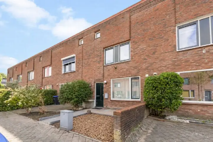 Tussenwoning te koop: Kladdewortel 12, Veldhuizen De Meern