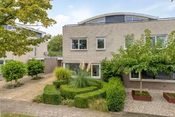 Twee-onder-één-kap te koop: Klaproos 5, Kapelle Kapelle