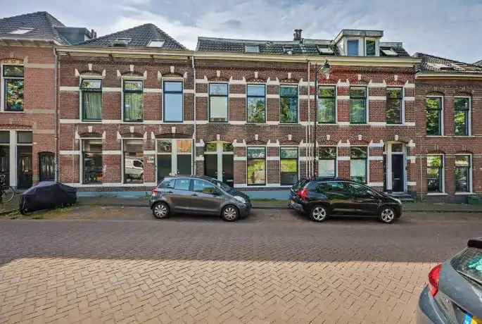 Appartement te koop: Klarendalseweg 330, St. Janskerkstraat e.o. Arnhem