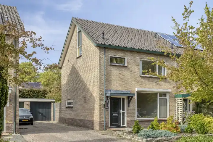 Corner house for sale: Klein Doesburg 10, Heerde Heerde
