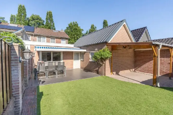 Twee-onder-één-kap te koop: Kleine Beekstraat 20, Sint Anthonis Sint Anthonis