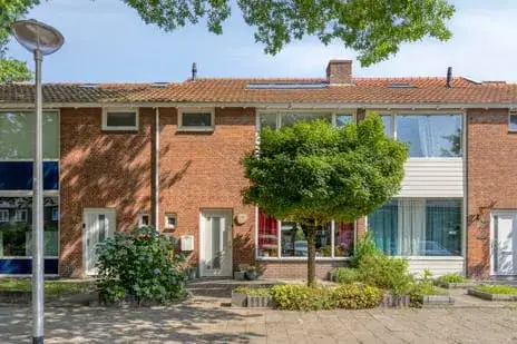 Terraced house for sale: Kleine Beerpad 10, Eckart Eindhoven