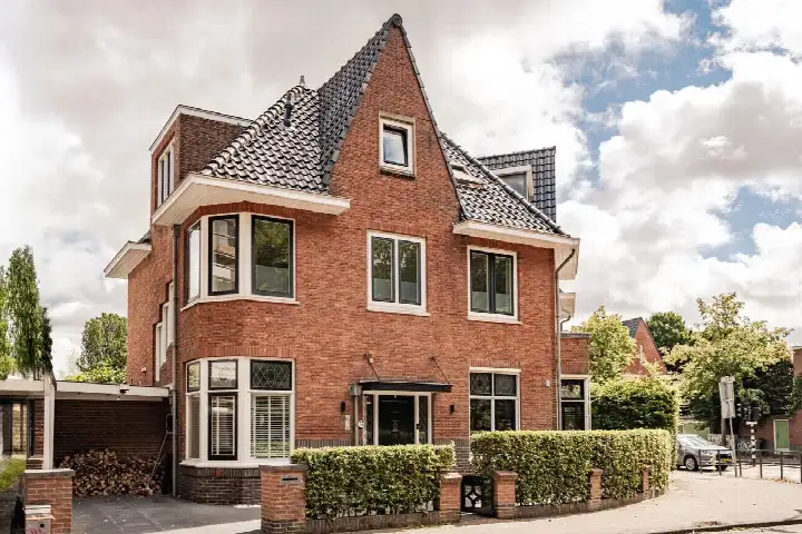 Hoekwoning te koop: Kleine Houtweg 53, Rozenprieel-zuid Haarlem