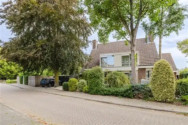 Twee-onder-één-kap te koop: Kleine Wiel 12, Wijdschild Gorinchem