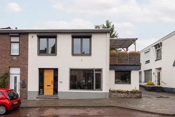 Corner house for sale: Klinkenberg 102, Rothem Meerssen