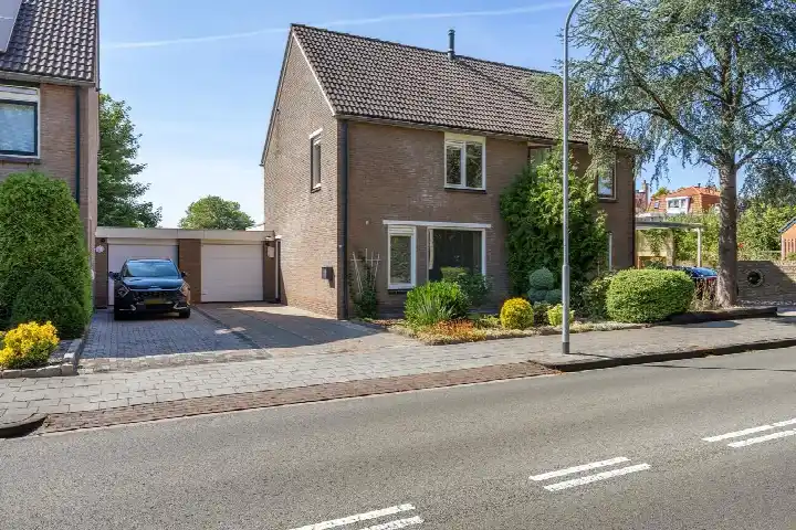 Terraced house for sale: Klinker 4, Boswijck-West Sappemeer