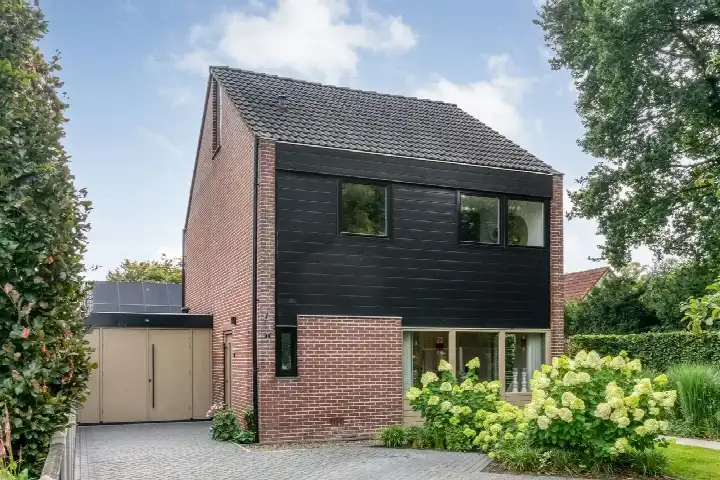 Vrijstaande woning te koop: Klipperstraat 1, Lemelerveld kern west Lemelerveld