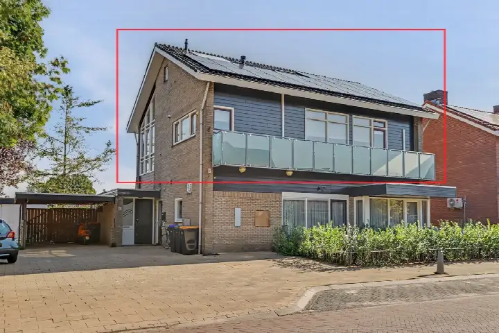 Apartment for sale: Kloetenseweg 43, Winterswijk-Noordoost Winterswijk