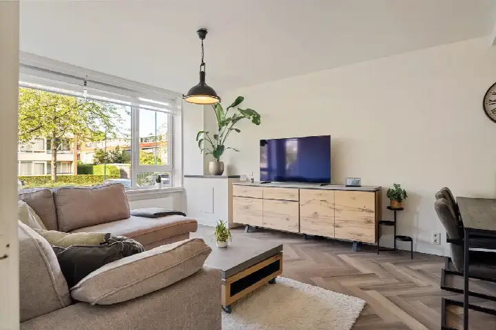 Appartement te koop: Kloosstraat 10, Dichtersbuurt Zoetermeer