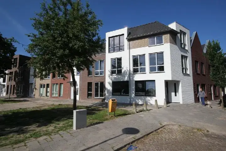 Woning te huur: Kloosterdreef, Kronehoef Eindhoven