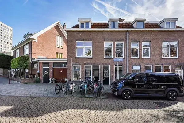 Apartment for sale: Kloosterkade 240, Wippolder-Zuid Delft