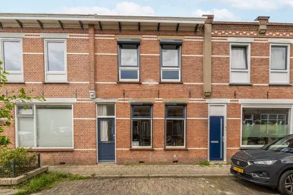 Tussenwoning te koop: Kloosterstraat 11, Brunnepe Kampen