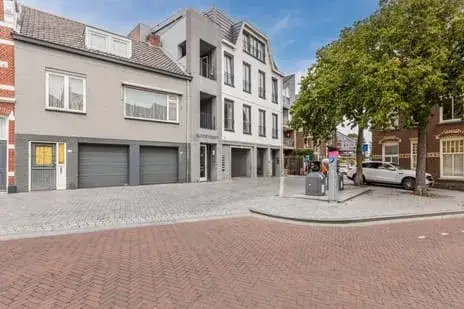 Apartment for sale: Kloosterstraat 40A, Centrum Bergen Op Zoom