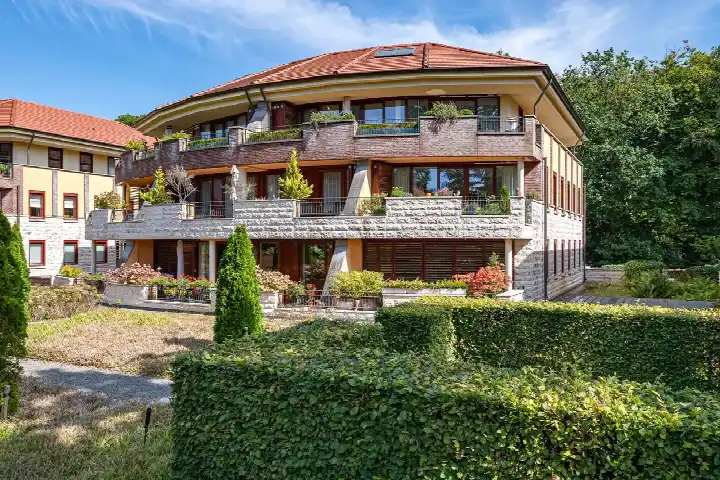 Apartment for sale: Kloostertuin 86, Beekhove Bergen (Nh)