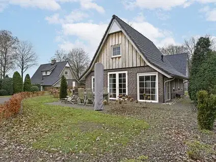 Detached house for sale: Knollenhaarweg 7-24, Egede, Elen en Rhaan Hellendoorn