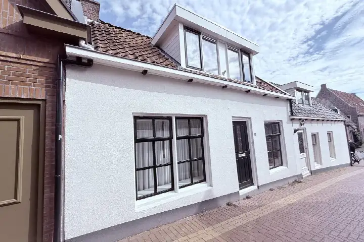 Tussenwoning te koop: Koekebakkerssteeg 6, Dokkum binnen de Bolwerken Dokkum